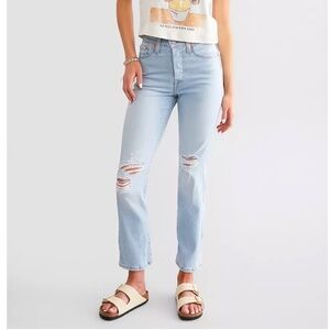 Levis Wedgie Straight Leg